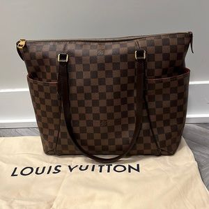 Louis Vuitton Totally MM NM Damier Bag